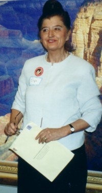 Inge Sargent at the UN Association Ceremony in 2000.