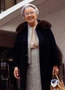 <a href=http://www.pbs.org/wgbh/questionofgod/images/voices/boom_sidebar.jpg>Corrie ten Boom</a>