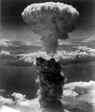 The mushroom cloud of the atomic bombing of Nagasaki, Japan, 1945, rose some 18 kilometers (11 mi) above the hypocenter.