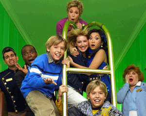 <a href=http://www.cartoondollemporium.com/images/temp%20pages/thesuitelifeimagegallery.gif>The cast members f the Suite Life of Zack and Cody</a>