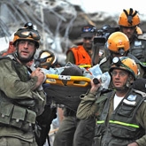 Israeli rescue workers (timesonline.com)