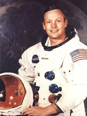 Neil Armstrong (http://www.nisd.net/ward/Staff/gt_page/gt_page_08_09/space_hotlist/space_hotlis_index.htm)