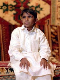 Iqbal Masih <br>(http://www.enfants-celebres.fr/Iqbal_Masih.jpg)
