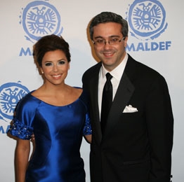 Eva Longoria and MALDEF President Thomas Saenz (hispanicallyspeakingnews.com)