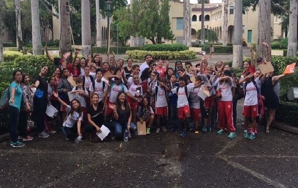 Visiting the University of Puerto Rico Square (September 14th 2016 - UPR, Rio Piedras Campus (6th Grade Students, Teachers and Student Teachers))