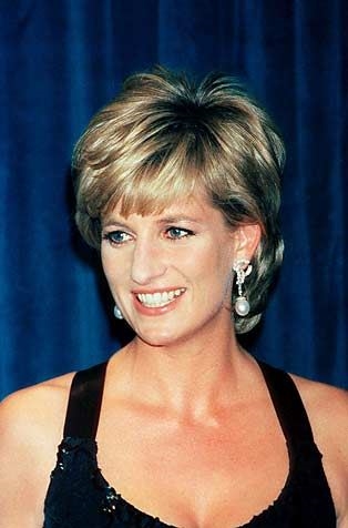 <a href=http://encarta.msn.com/media_701611505_761579971_-1_1/Diana_Princess_of_Wales.html>Princess Diana</a>