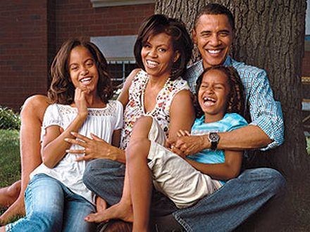 Barack Obamas family (fitnessports.com)