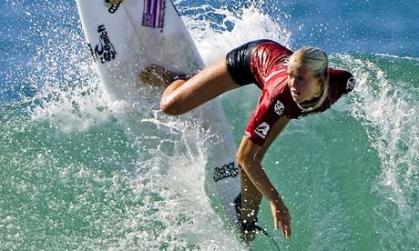 Bethany surfing a few years after the attack. (http://www.guardian.co.uk/sport/2009/jun/28/bethany-hamilton-surfing ())