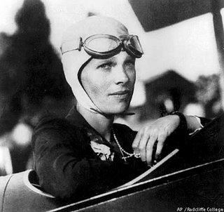 Amelia Earhart (https://www.radcliffe.harvard.edu/schlesinger-library/collection/amelia-earhart)