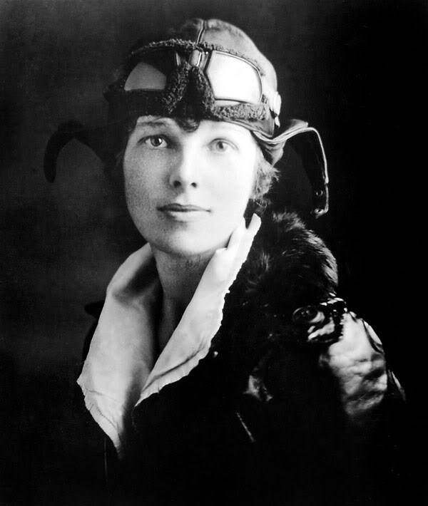 Amelia Earhart (http://sites.duke.edu/ ())