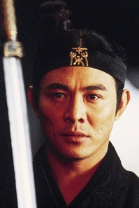 Jet Li in battle gear (Online)