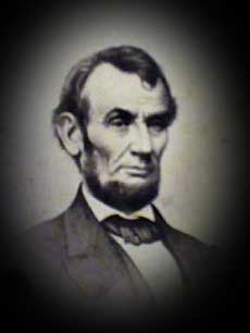 This is what Abraham Lincoln looks like (http://www.cooperativeindividualism.org/lincoln-abraham.jpg)