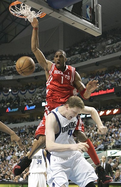 dunked on shawn bradley (google)