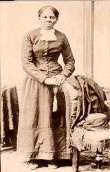 <a href=http://www.tourdorchester.org/pages/images/HARRIET.jpg>Portrait of Harriet Tubman</a>