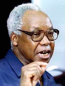 <a href=http://exploringafrica.matrix.msu.edu/images/nyerere.jpg>Julius Nyerere</a>