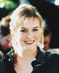 <a href=http://imagecache2.allposters.com/images/pic/MMPH/241863~Alicia-Silverstone-Posters.jpg>Alicia Silverstone</a href>