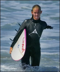 Bethany after surfing (http://www.wetasschronicles.com/)
