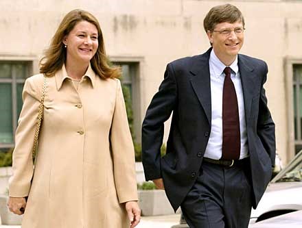 Bill and Melinda Gates (http://www.vistaultimate.com/bill_gates_photo_gallery.htm)