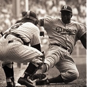 Jackie Robinson Stealing home (http://img.nystore.com)