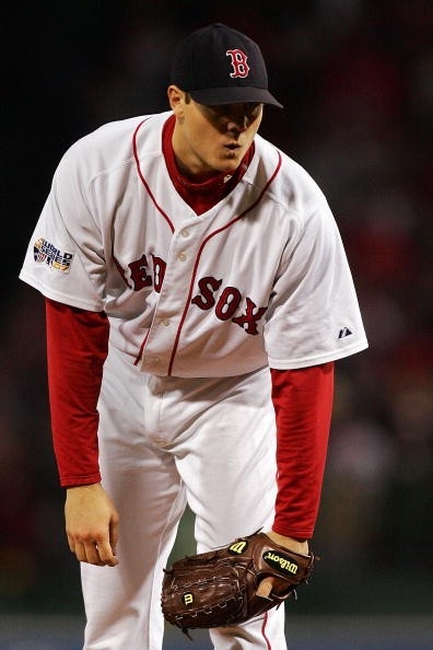 What a stud (http://z.about.com/d/baseball/1/0/d/C/-/-/jonathanpapelbon.jpg)