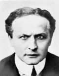Houdini about to enter a coffin to be placed unde (http://houdini.org/photos/underwat.jpg)
