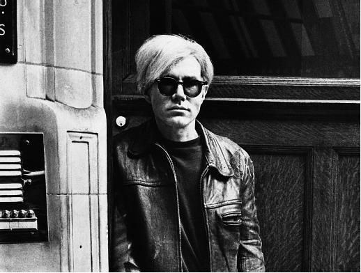  (http://images.yandex.ru/yandsearch?p=2&ed=1&text=Andy%20Warhol&spsite=fake-021-3354730.ru&img_url=moikompas.ru%2Fimg%2Fcompas%2F2009-07-21%2Fwarhol%2F81043546_orig.jpg&rpt=simage)
