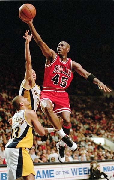 Jordan going up for a lay up (www.eba-stats.com)