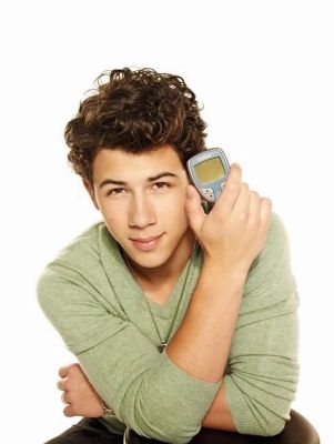 Nick Jonas with Diabetes Contour Meter <br>(http://jbmoveonfansite.blogspot.com/2009/<br>10/nicks-simple-wins-in-uk.html)