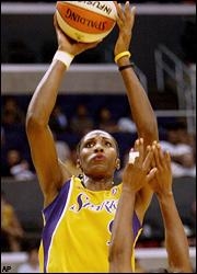 Lisa Leslie playing overseas against Russia (espn.com/wnba)