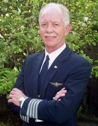 Chesley Sullenberger (http://www.lexpress.fr/actualite/monde/amerique/nous-allons-nous-retrouver-dans-l-hudson_739090.html)