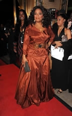 Oprah Winfrey (http://blogs.orlandosentinel.com/photos/uncategorized/2008/12/22/px00230_91.jpeg)