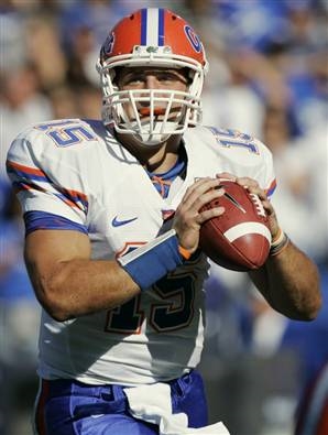 Tim Tebow playing for the Gators