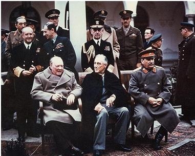 Churchill meeting with FDR at the Yalta Conferenc (http://upload.wikimedia.org/wikipedia/commons/d/d2/Yalta_summit_1945_with_Churchill%2C_Roosevelt%2C_Stalin.jpg)