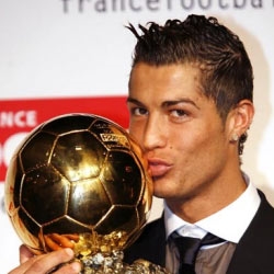 Cristiano winning one of his many awards (http://media.photobucket.com/image/cristiano%20ronaldo/findstuff22/Best%20Images/Sports/ronaldo1.jpg?o=1)