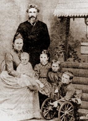 Anna Ahmatova family (http://akhmatova.org)
