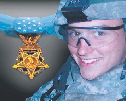  (Ross A. Mcginnis Medal of Honor. Photograph. Http://1.bp.blogspot.com/_jksu5DxMK60/TEUuP3iOZfI/AAAAAAAAC8E/SyLwiglxyJQ/s1600/MOH1.jpg)