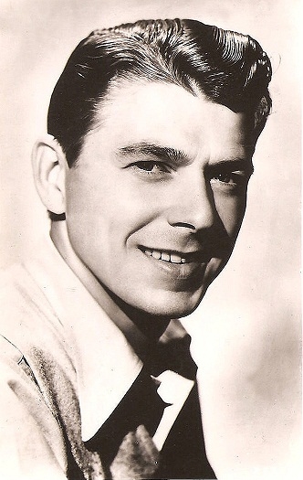  (http://www.oldukphotos.com/graphics/Actors%20and%20Actresses/Actor,%20Ronald%20Reagan.jpg)