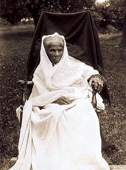 Harriet Tubman at age 91 (en.wikipedia.org/wiki/Template:POTD/2009-02-18)