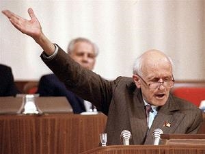 Andre Sakharov in the Heat of Debate (asbarez.com)
