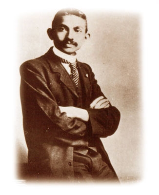  (http://pictures-sunny-raj.blogspot.com/2010/09/mahatma-gandhi.html)