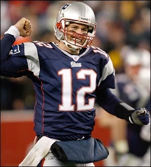 Tom Brady after a touchdown (http://static-l3.blogcritics.org/10/12/14/150167/tom-brady.jpg)