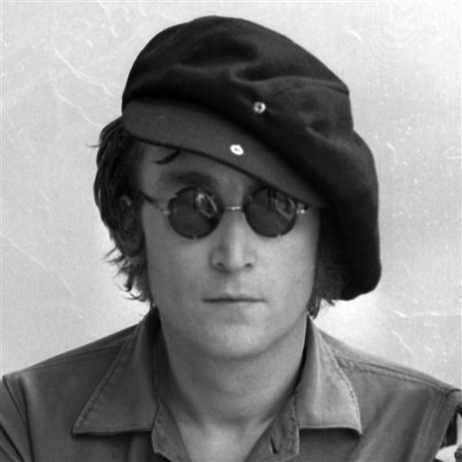 John Lennon (http://daytrippinmag.files.wordpress.com/2010/07/john-lennon-prnewsfoto.jpg)