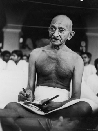Gandhi Praying  (Kingsley  ())