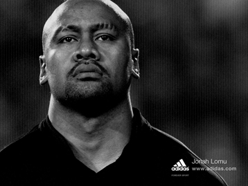lomu running (http://allblacks.sportblog.fr/116245/Rugby-Lomu-parrainera-France-Tonga/ (Adidas))