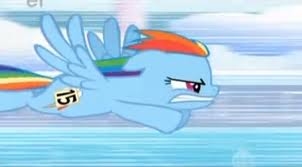 Rainbow Dash racing.  (equestriamlp.livejournal.com ())