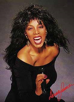 Donna Summer (http://www.donna-tribute.com/)