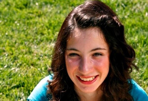 Teenager Tatiana Grossman has won World of Children Youth Award for her work in creating libraries o
