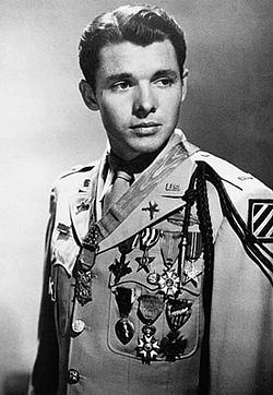 Audie Murphy in his military uniform (Wikipedia (Wikipedia))