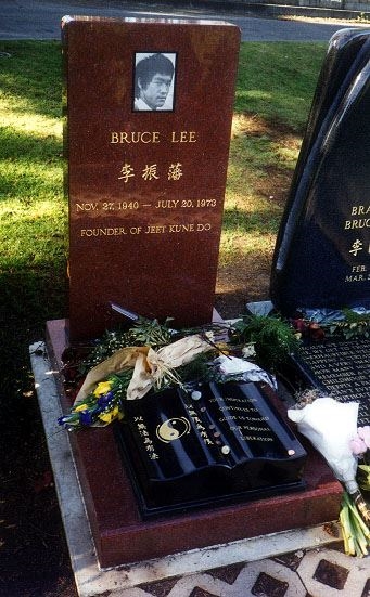 Bruce Lee's Grave in Seattle