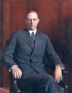<a href=http//en.wikipedia.org/wiki/ernest-manning>Ernest Manning</a>